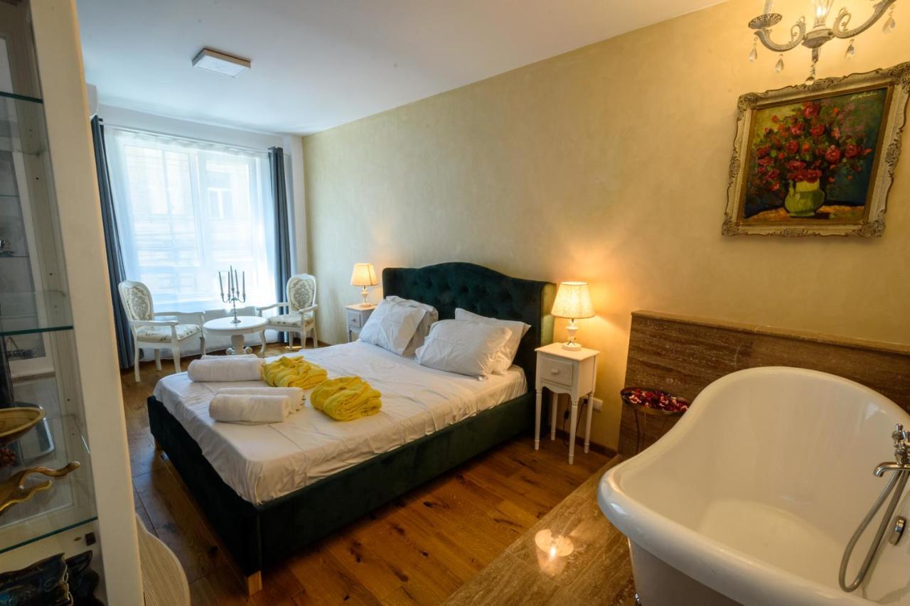 Ultracentral Luxury Apartment كلوج-نابوكا المظهر الخارجي الصورة